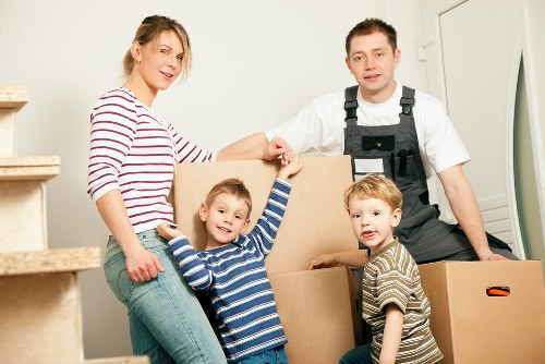 Bexleyheath man with van handling local furniture transport
