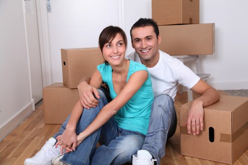 Moving van positioned for a local home removal near Bexleyheath properties