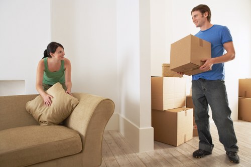 Van and man Bexleyheath supporting a small business relocation